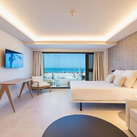 Apartamentos Playa Victoria Kadyks Zewnętrze zdjęcie
